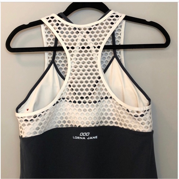 Lorna Jane Athletic Top - Picture 7 of 8